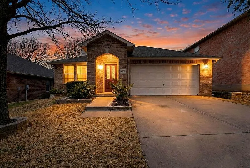 Building Photo - 12829 Pearson Dr