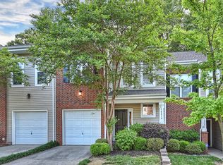 16619 Commons Creek Dr, Charlotte, NC 28277