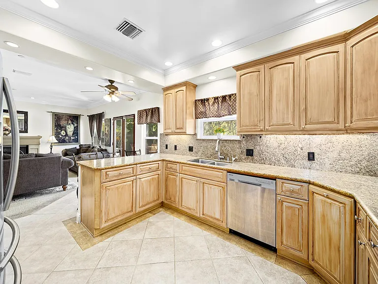 163 E Camino Real Ave — Photo 22