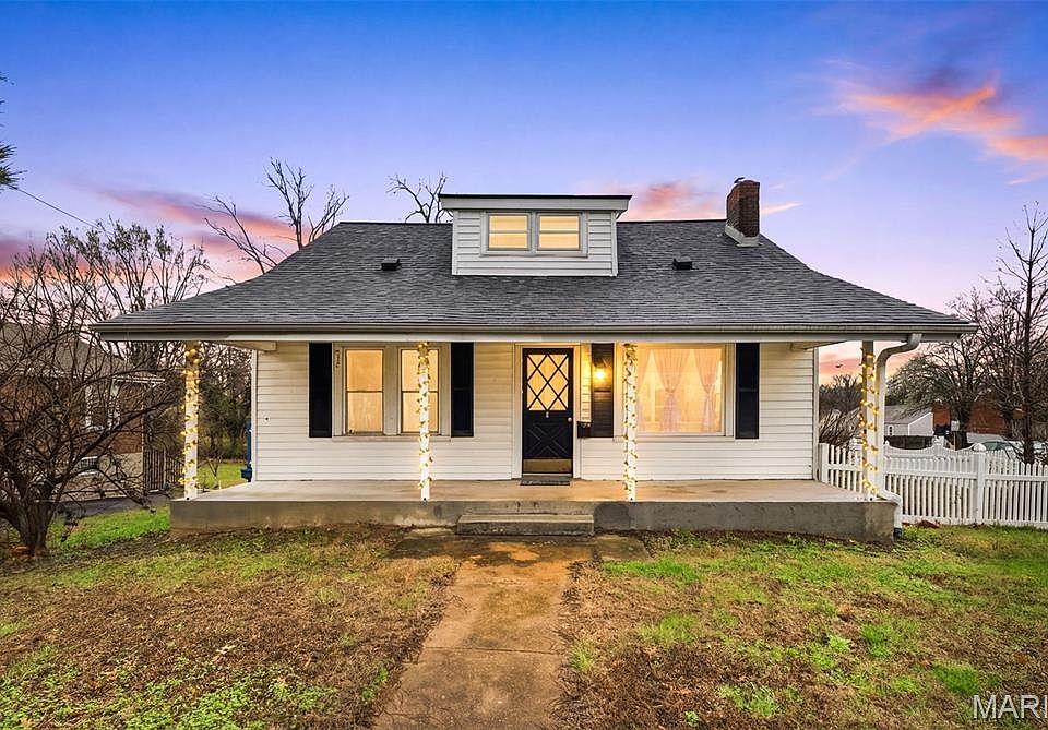 1st image of 9726 Lackland Rd