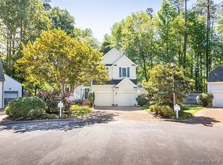105 Kraft Ct, Yorktown, VA 23693