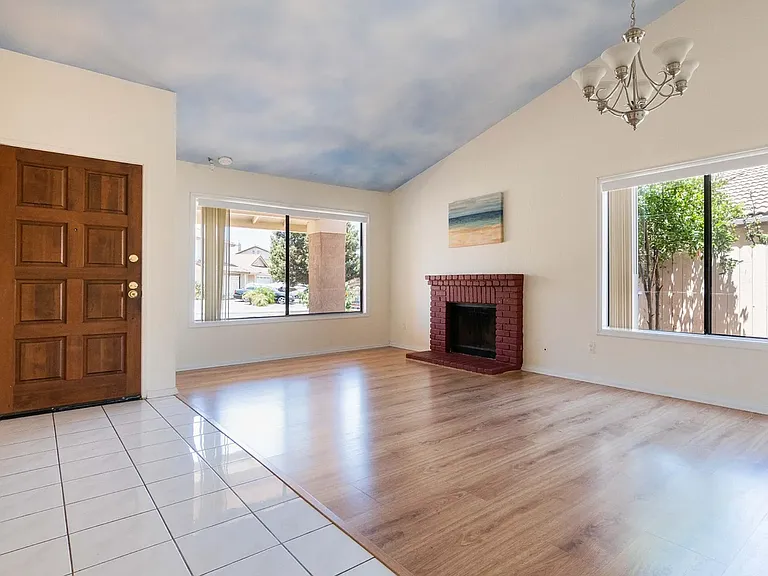 11485 Spitfire Rd — Photo 6