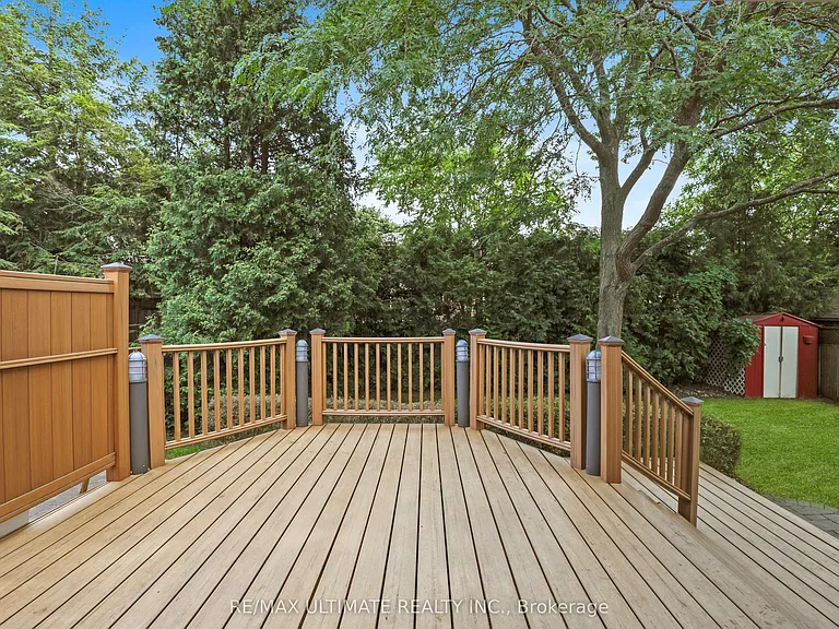 121 Elvaston Dr — Photo 24