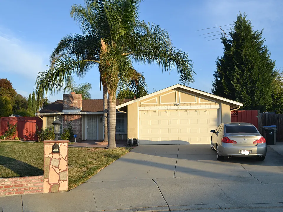 1324 Bertland Ct