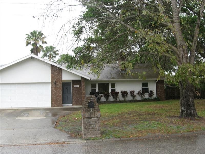 1st image of 1881 Diane Dr