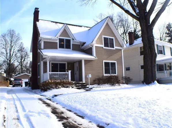 61 Harcourt Dr, Akron, OH 44313