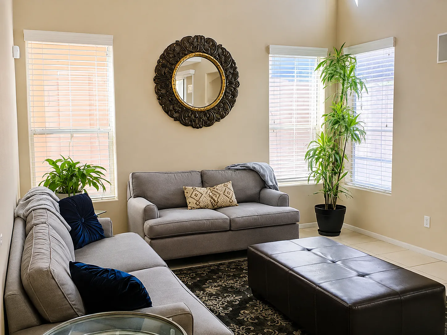 5 bed, 3200 sqft, $3,495 — Photo 2