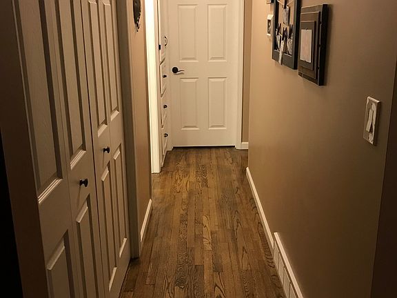 4th image of 2986 Chrysler Dr
