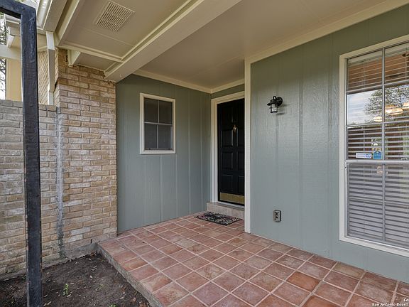3rd image of 2022 Shadow Cliff St