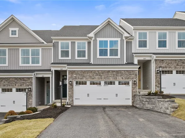 1003 Wellington Ct, Jeannette, PA 15644