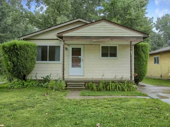 8724 Pacton Dr, Shelby Township, MI 48317