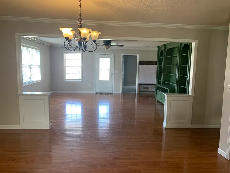 3115 Flynn Blvd — Photo 4