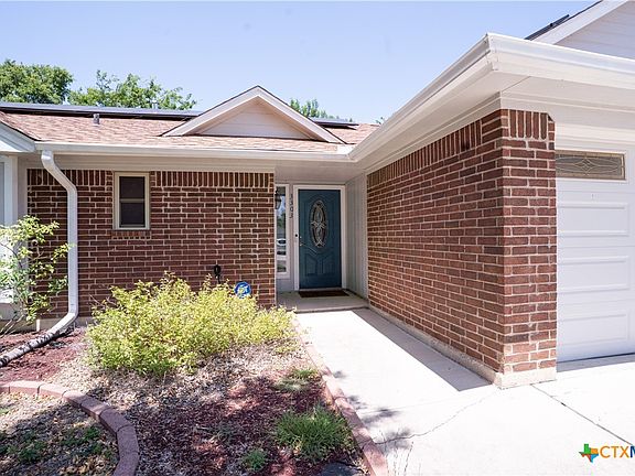 2nd image of 3303 Paintrock Dr