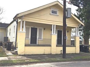 6216 Camp St, New Orleans, LA 70118