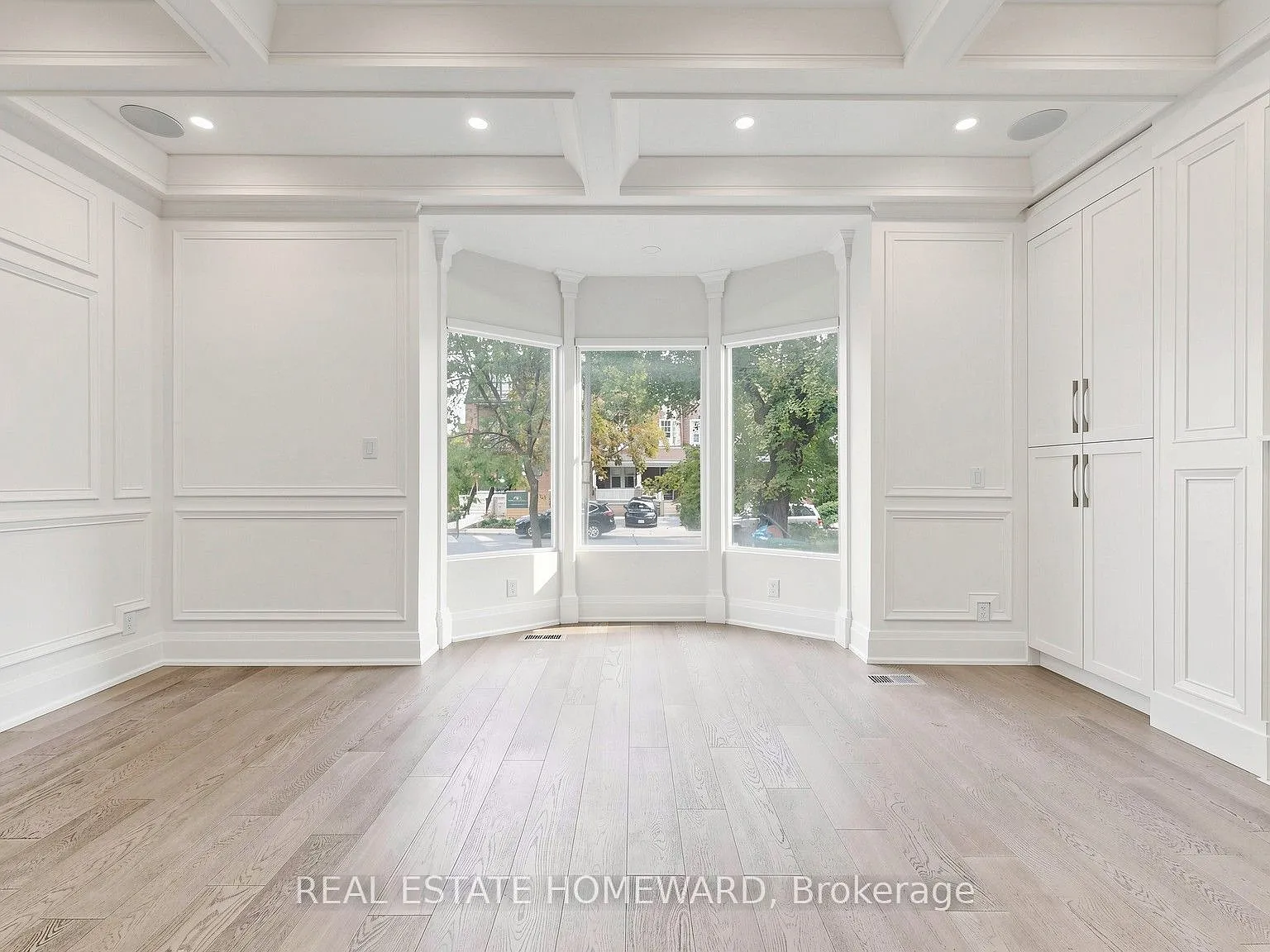 2 bed, $4,200 — Photo 3