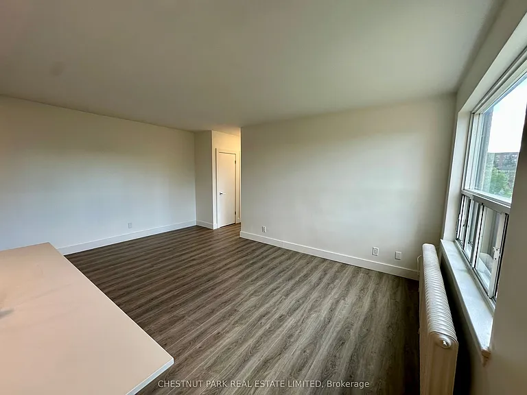 3 Wingreen Ct #9 — Photo 8