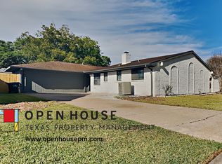 4722 Lost Oak Dr, Spring, TX 77388