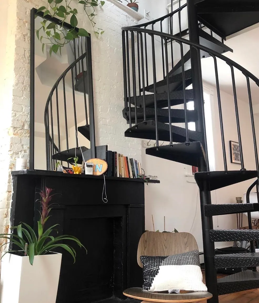 1 bed, 1.0 bath, 550 sqft, $2,700 — Photo 2