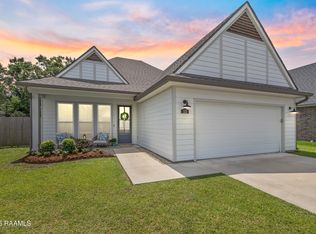125 Gable Crest Dr, Lafayette, LA 70508