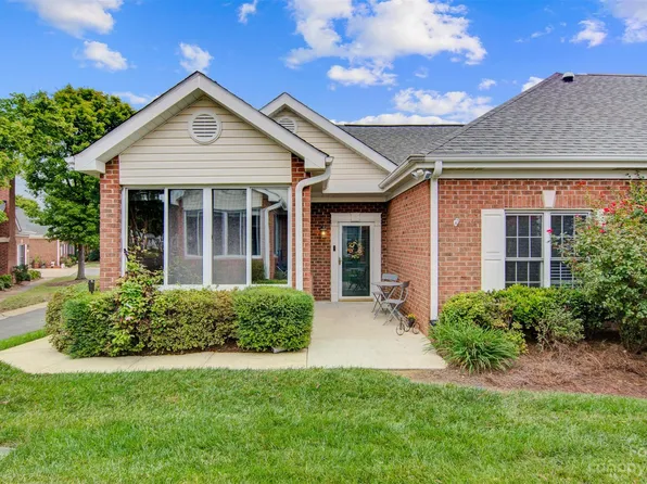 8548 Highland Glen Dr, Charlotte, NC 28269