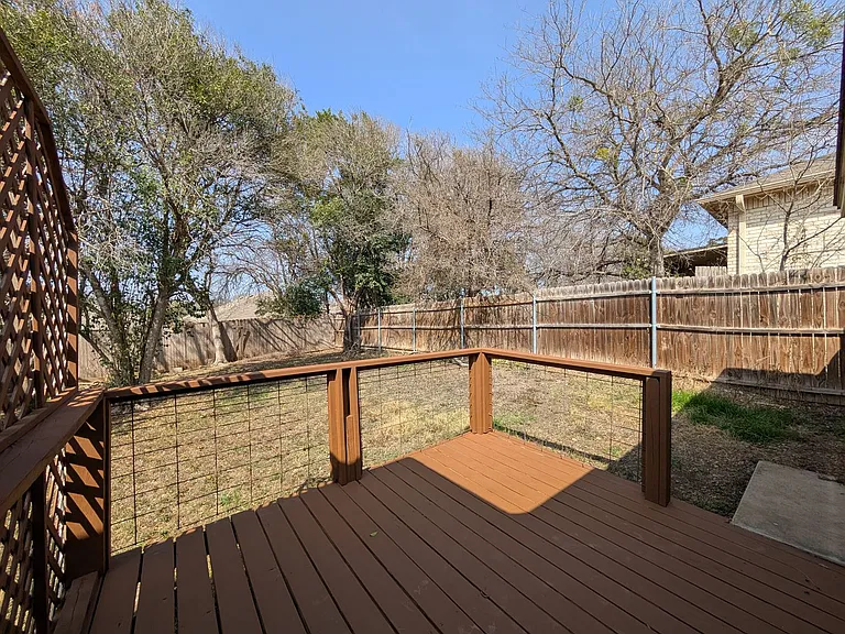 1013 Misty Acres Dr — Photo 31
