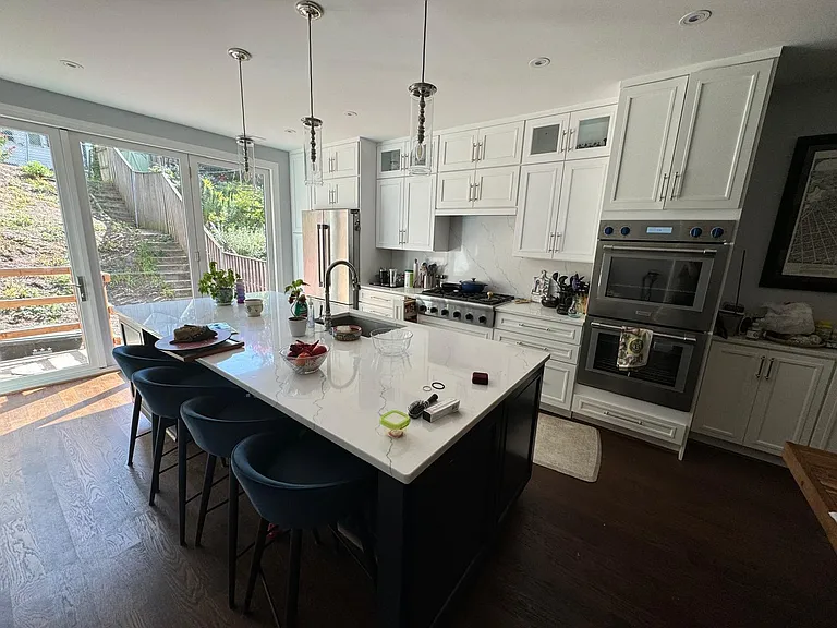 1742 Irving St NW — Photo 4