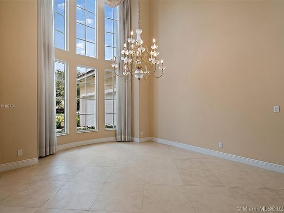 5th image of 47 Cayman Place Palm