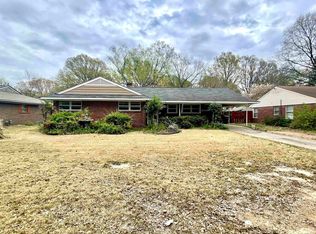 1096 S Perkins Rd, Memphis, TN 38117