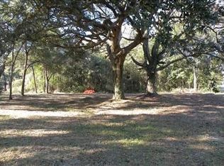 315 5th Ave, Mount Pleasant, SC 29464