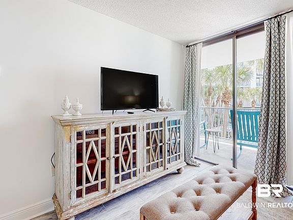 4th image of 1832 W Beach Blvd #C206