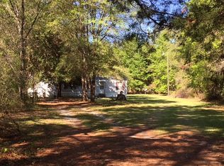 15664 SW Tustenuggee Ave, Fort White, FL 32038