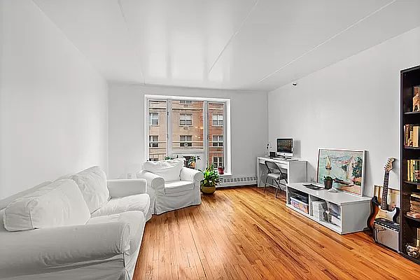 1st image of 1825 Madison Ave APT 5L
