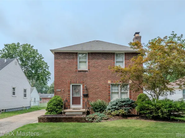 29386 Walnut St, Flat Rock, MI 48134