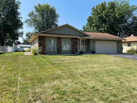 2nd image of 4016 Skyview Dr