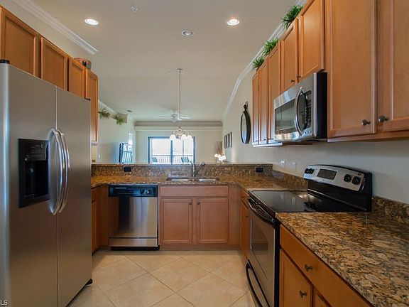 3rd image of 10038 Siesta Bay Dr APT 9322