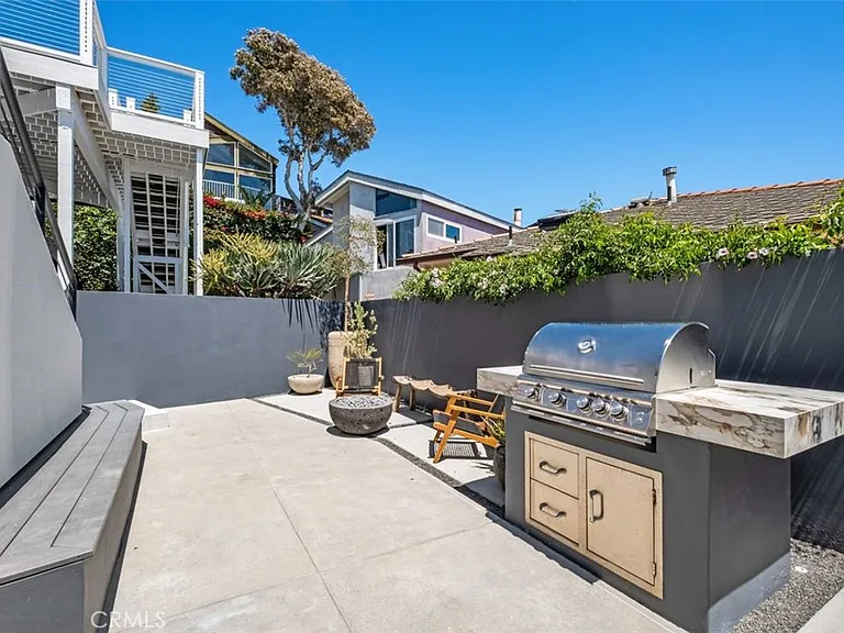 31868 Circle Dr — Photo 31