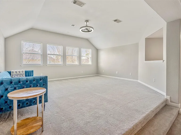 17603 Fall River Pass Ct — Photo 36