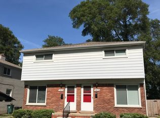 (Undisclosed Address), Royal Oak, MI 48073