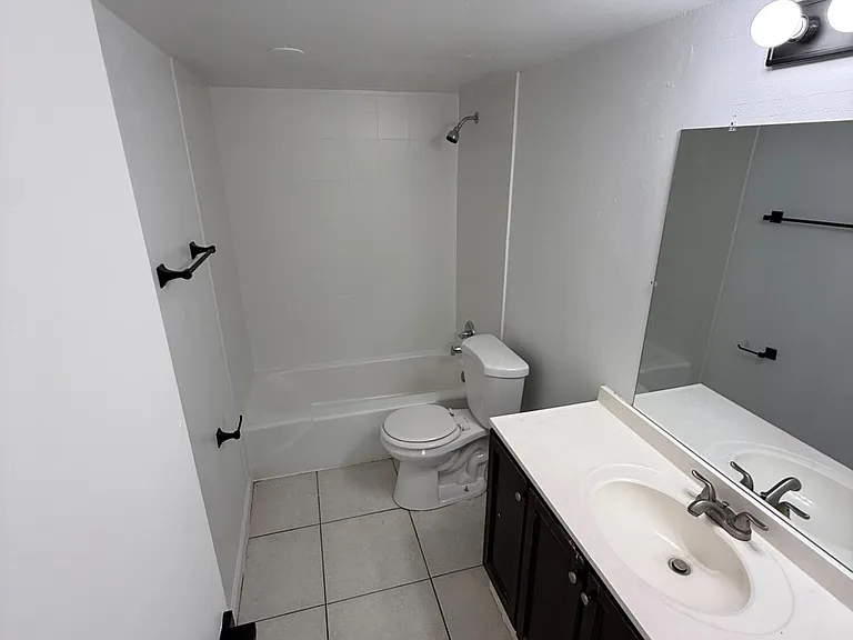 1500 N Congress Ave #A1 — Photo 13