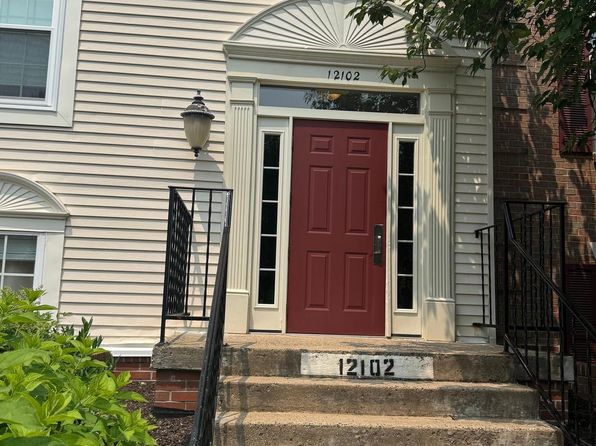 12102 Greenwood Ct APT 102