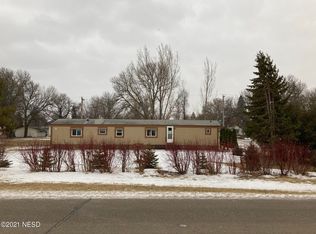 18 3rd St, Hazel, SD 57242