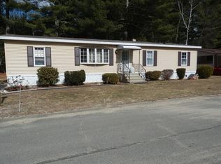 739 Daniel Shays Hwy APT C16, Athol, MA 01331