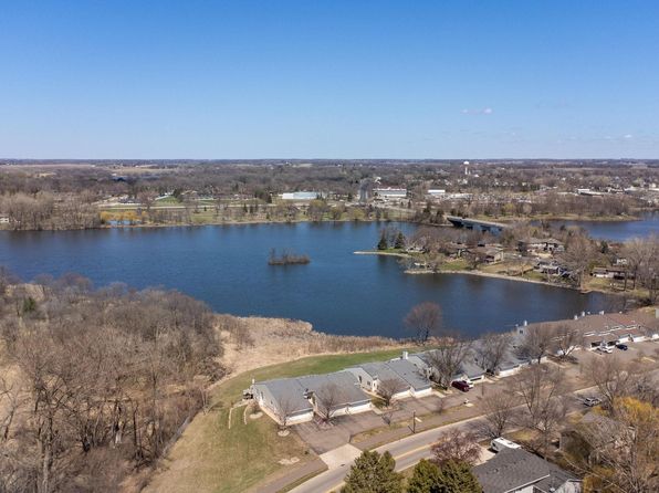 380 School Rd SW, Hutchinson, MN 55350
