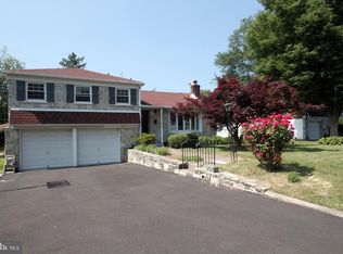 1554 Hower Rd, Abington, PA 19001