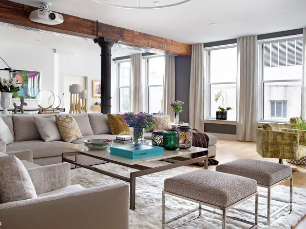 481 Washington Street image 1 of 12