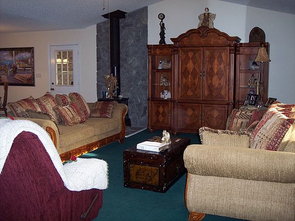 Spacious Living Room