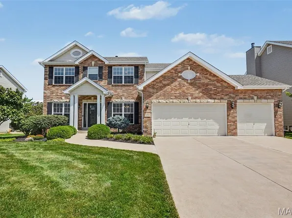 1157 Hollow Valley Court St, Charles, MO 63304