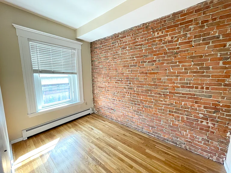 670 Massachusetts Ave #3 — Photo 4