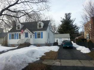 19 Greystone Rd, Saugus, MA 01906