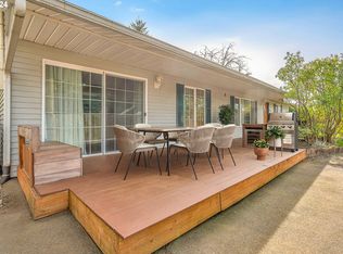 857 Linn Ave, Oregon City, OR